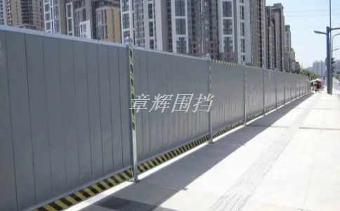 簡易圍擋的柱子和連接件需要特別注意什么問題？